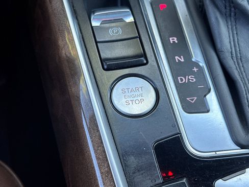 Used 2016 Audi Q5 2.0T Premium Plus w/ Technology Package image 22