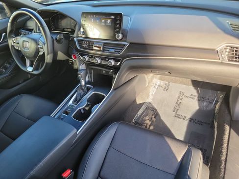 Used 2021 Honda Accord Sport image 16