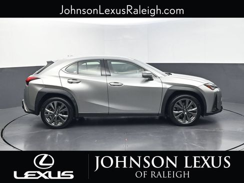 Used 2019 Lexus UX 200 F Sport w/ F Sport Premium Package FWD image 6