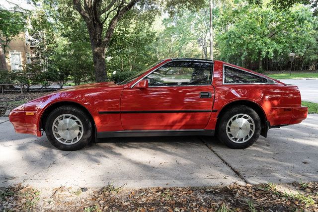 Used 1987 Nissan 300ZX Hatchback RWD image 3