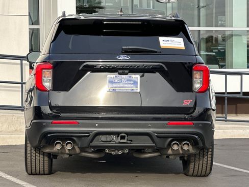 Certified 2022 Ford Explorer ST w/ Equipment Group 401A image 4