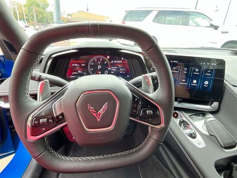 Used 2024 Chevrolet Corvette Stingray Preferred Cpe w/ Z51 Performance Package image 32