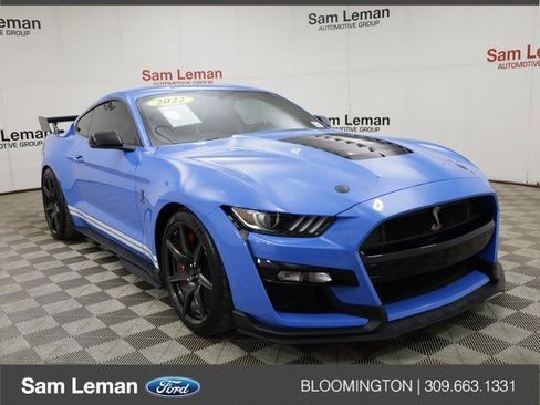 Used 2022 Ford Mustang Shelby GT500 w/ Carbon Fiber Track Pack image 1