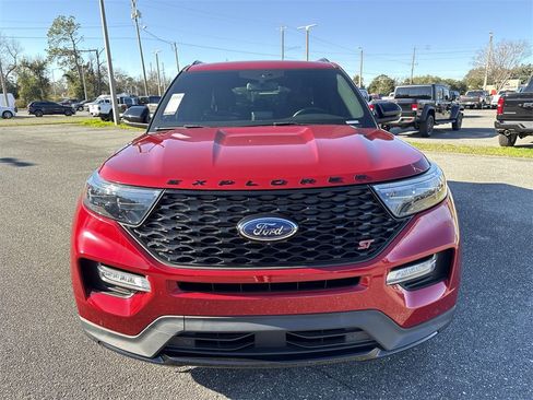 Used 2022 Ford Explorer ST w/ Equipment Group 401A image 7