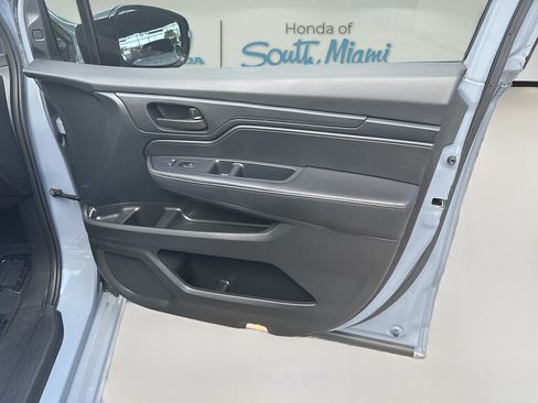 Certified 2023 Honda Odyssey Sport image 31
