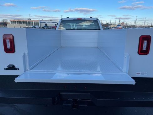 New 2025 Ford F350 XL w/ XL Chrome Package image 53