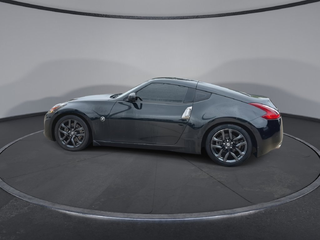 Used 2020 Nissan 370Z Coupe RWD image 6