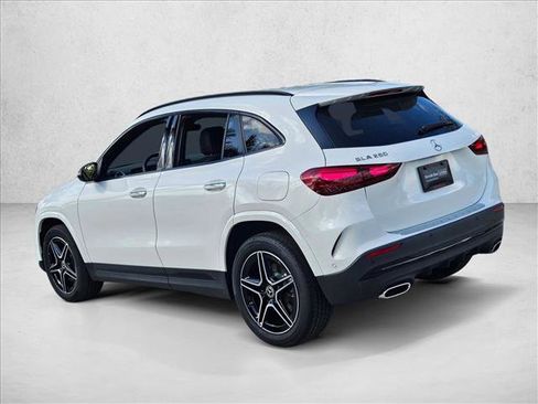 Used 2025 Mercedes-Benz GLA 250 image 8