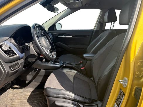 Used 2021 Kia Seltos S image 9