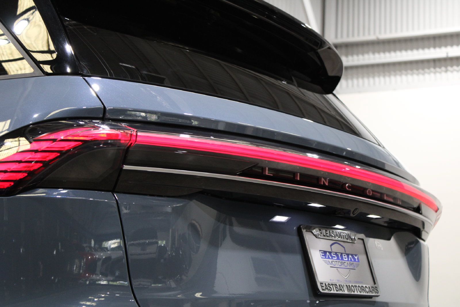 Used 2026 Lincoln Nautilus Reserve AWD/4WD image 11