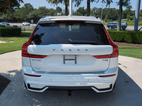 Used 2025 Volvo XC60 T8 Ultra w/ Protection Package Premier AWD/4WD image 9