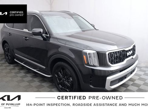 Used 2024 Kia Telluride EX w/ EX Captain's Chair Package image 4