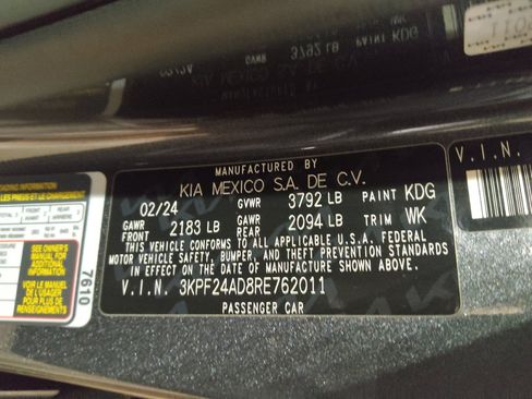 Used 2024 Kia Forte LXS FWD image 33