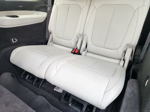Used 2021 Jeep Grand Cherokee L Overland RWD image 31