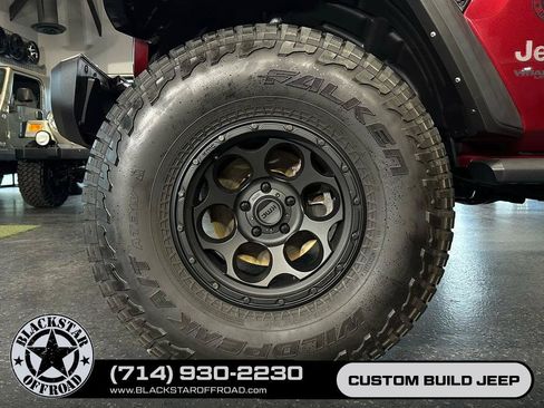 Used 2022 Jeep Wrangler Unlimited Rubicon AWD/4WD image 28