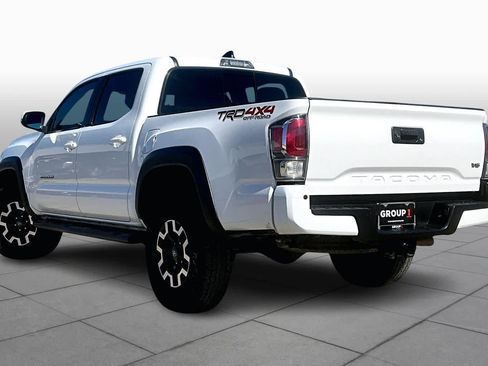 Used 2023 Toyota Tacoma TRD Off-Road w/ Technology Package AWD/4WD image 12