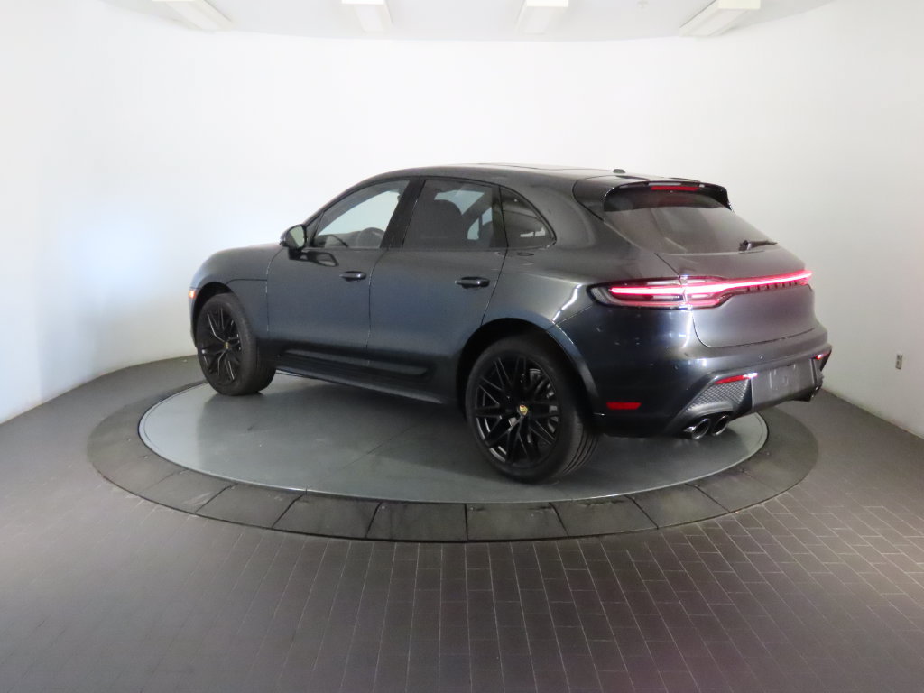 Certified 2026 Porsche Macan GTS AWD/4WD image 3
