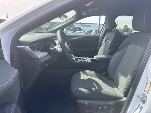 Used 2026 Jeep Cherokee Laredo AWD/4WD image 25