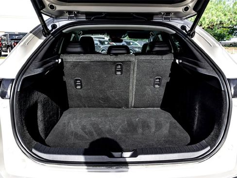 Used 2024 MAZDA CX-30 AWD 2.5 S w/ Premium Package image 29