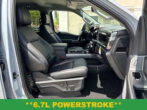 New 2026 Ford F250 Lariat w/ Black Appearance Package AWD/4WD image 5