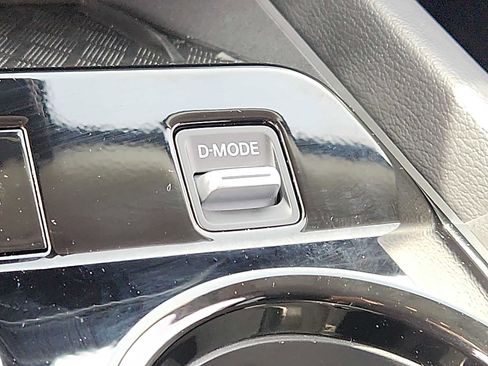 Certified 2025 Nissan Murano SV image 25