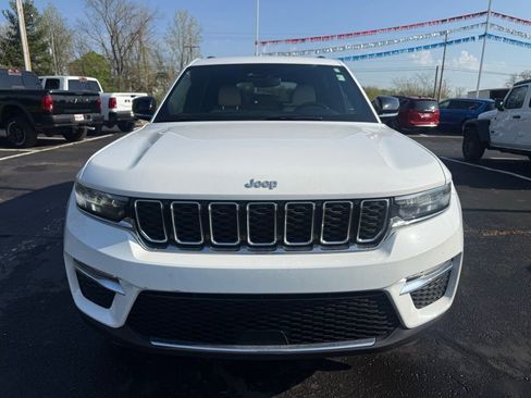 Certified 2024 Jeep Grand Cherokee Limited AWD/4WD image 3