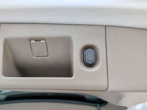 Used 2017 Chevrolet Tahoe Premier image 40