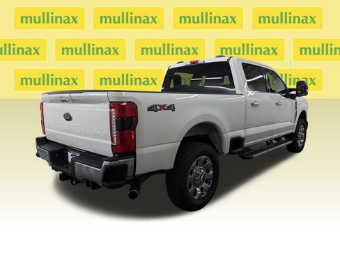 New 2026 Ford F250 Lariat w/ Chrome Package image 3