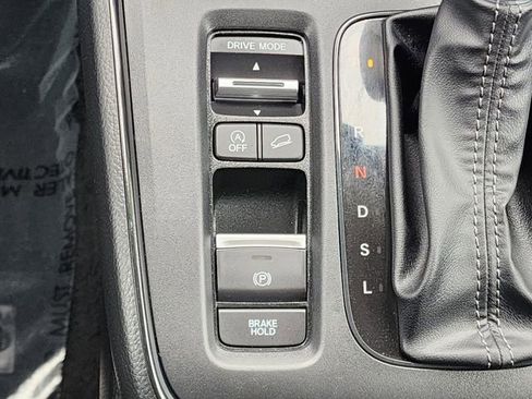 Used 2025 Honda CR-V LX image 26