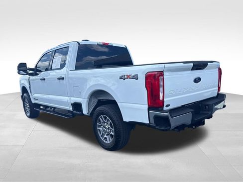 Used 2025 Ford F250 XLT w/ Snow Plow Prep Package AWD/4WD image 3