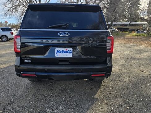 Used 2022 Ford Expedition Max Limited image 7
