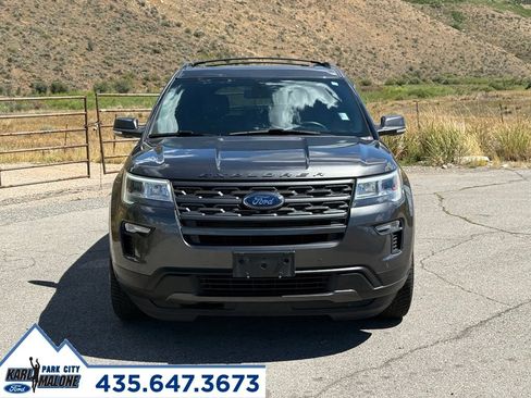 Used 2019 Ford Explorer XLT w/ Equipment Group 202A AWD/4WD image 8