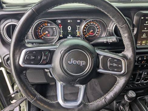 Used 2021 Jeep Gladiator Overland w/ Popular Equipment Package image 18