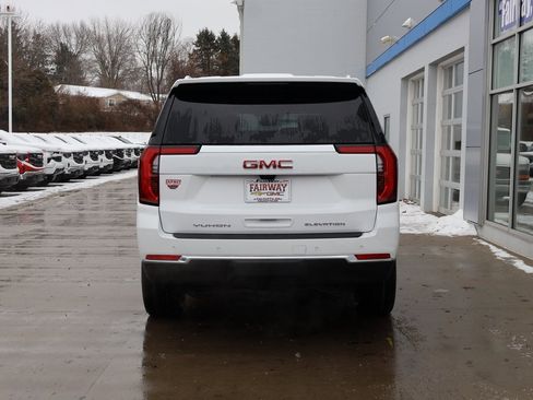 New 2026 GMC Yukon XL Elevation w/ Elevation Premium Package image 9