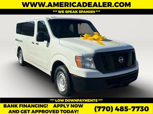 Used 2016 Nissan NV 3500 S image 1