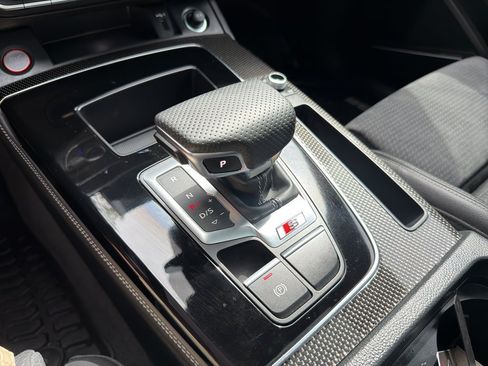 Used 2025 Audi SQ5 Premium Plus AWD/4WD image 31