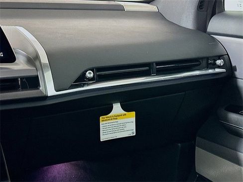 New 2026 Cadillac Vistiq Luxury w/ LPO, Floor Liner Package image 22