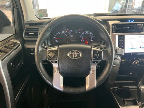 Used 2021 Toyota 4Runner SR5 Premium w/ Moonroof Package image 21