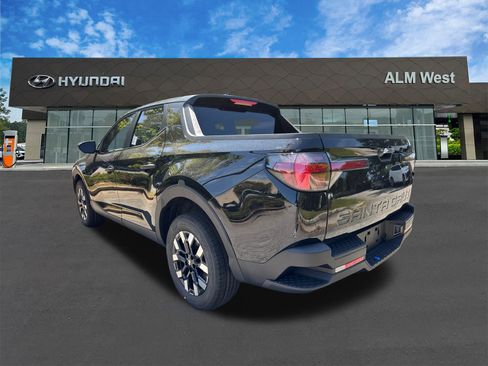 New 2026 Hyundai Santa Cruz SE FWD image 8
