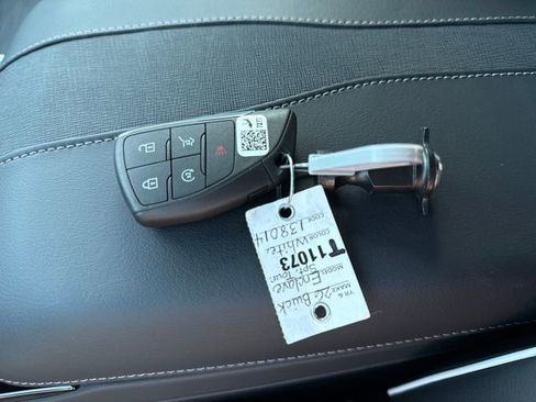 New 2026 Buick Enclave Sport Touring w/ Power Package FWD image 28