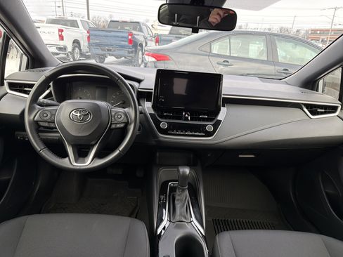 Used 2024 Toyota Corolla SE image 11