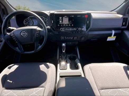 New 2026 Nissan Frontier SV w/ SV Convenience Package RWD image 5