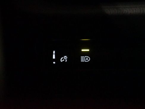 Certified 2024 Toyota RAV4 SE AWD/4WD image 24