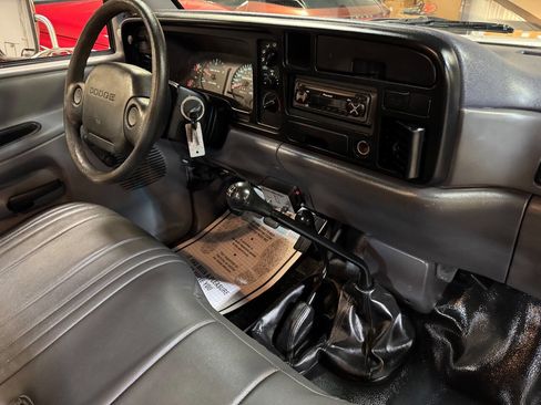 Used 1997 Dodge Ram 3500 Truck 4x4 Regular Cab image 32