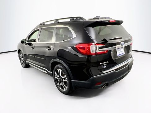 Used 2023 Subaru Ascent Limited w/ Technology Package AWD/4WD image 7