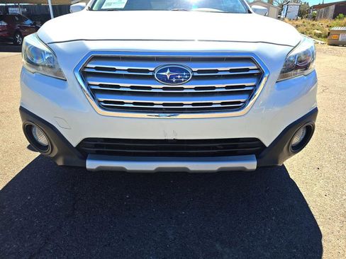 Used 2016 Subaru Outback 2.5i Limited AWD/4WD image 29