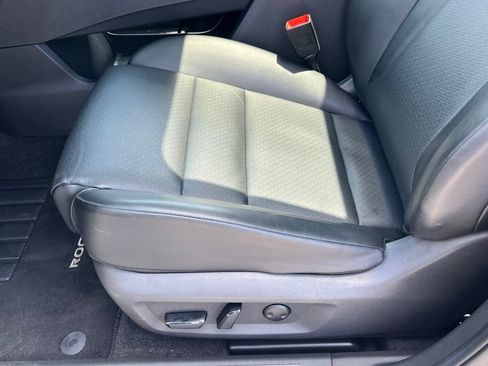 Used 2023 Nissan Rogue SV w/ SV Premium Package AWD/4WD image 28