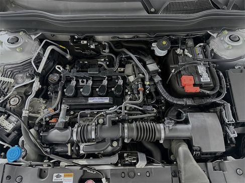 Used 2018 Honda Accord Sport image 32