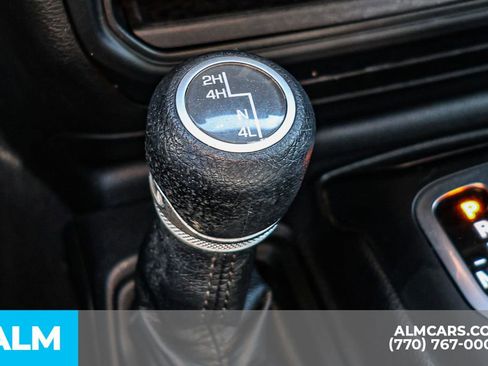 Used 2019 Jeep Wrangler Unlimited Sport S image 41