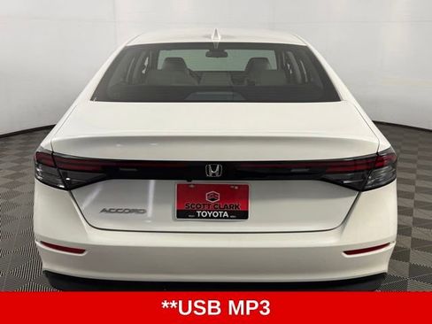 Used 2023 Honda Accord EX image 7